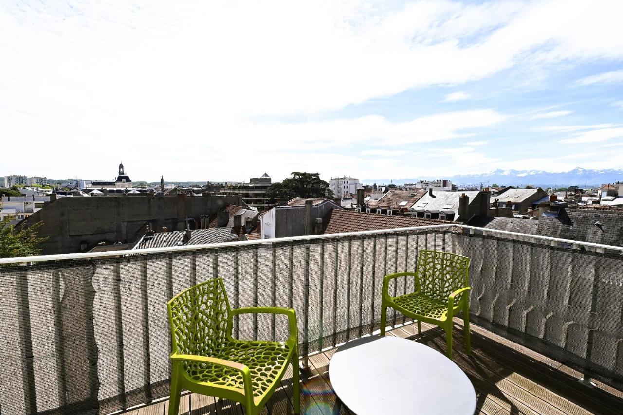 Hôtel Foch Tarbes Buitenkant foto