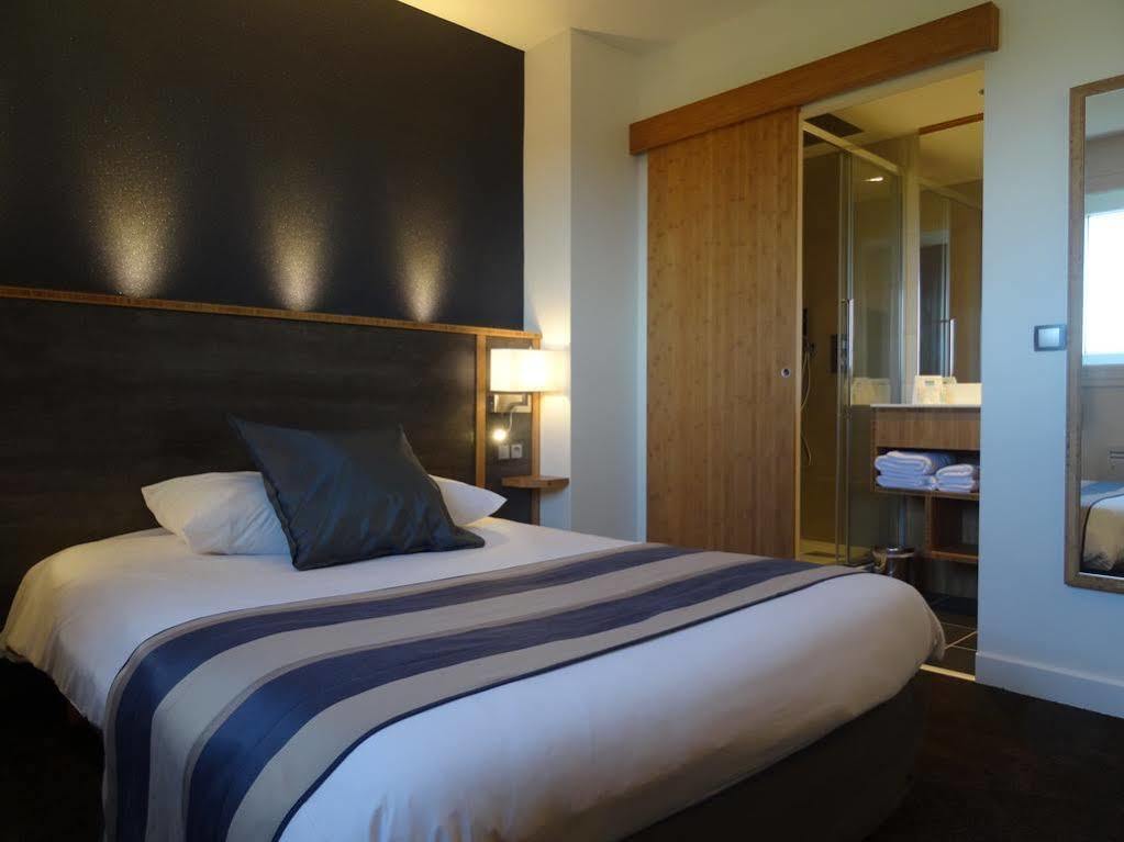 Hôtel Foch Tarbes Buitenkant foto