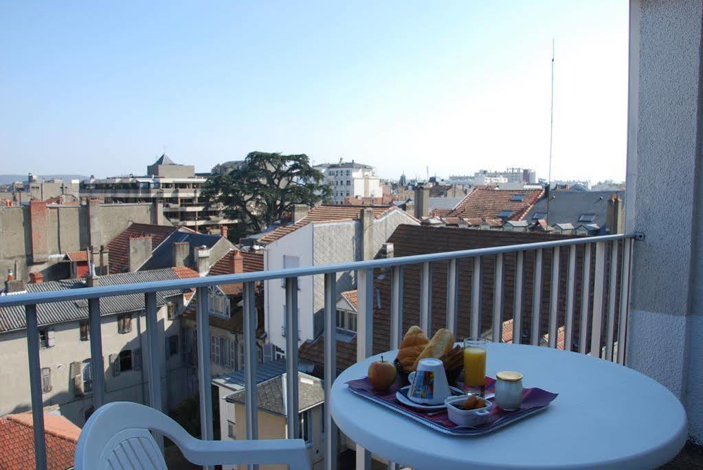 Hôtel Foch Tarbes Buitenkant foto